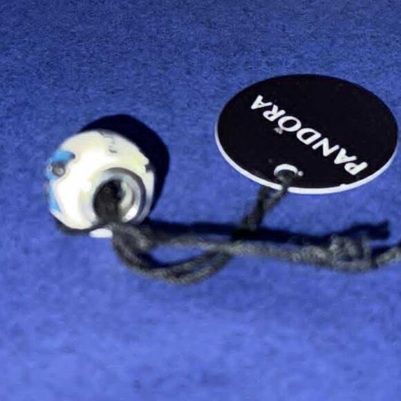 Pandora Disney Charm Lilo & Stitch #796338ENMX NEW W/tag - Picture 7 of 7